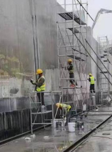 河南球场翻新地面是一个涉及